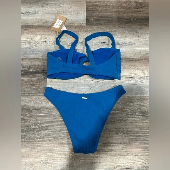 Berlook Bikini Bundle NWT Size M – Blue & Navy Ring Detail Swimsuits - Picture 5 of 6